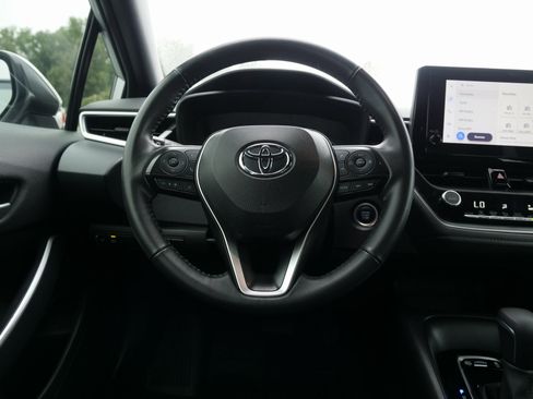 Used 2023 Toyota Corolla SE image 16