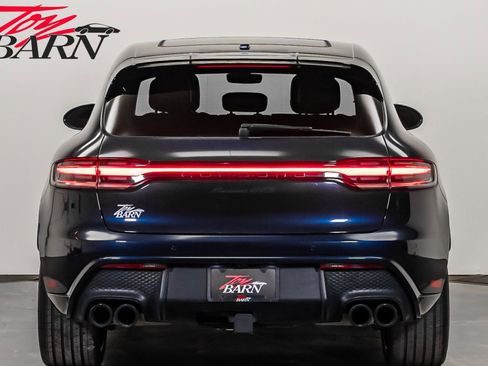 Used 2023 Porsche Macan GTS image 4