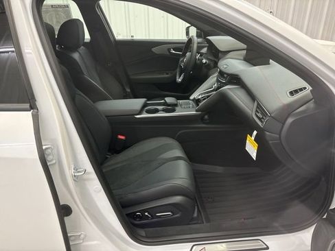 Certified 2025 Acura TLX SH-AWD w/ A-SPEC Pkg image 27