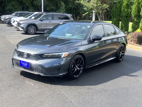 Used 2025 Honda Civic Sport image 6