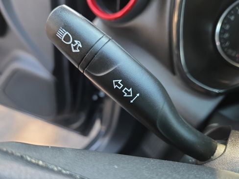 Used 2019 Chevrolet Blazer RS w/ Sun and Wheels Package image 15