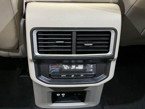 New 2026 Volkswagen Atlas SE AWD/4WD image 25