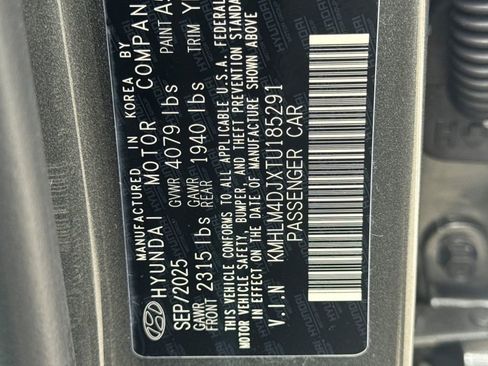 New 2026 Hyundai Elantra Sport FWD image 34