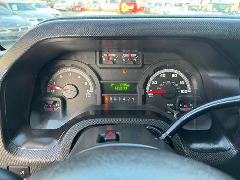 Used 2019 Ford E-350 and Econoline 350 Super Duty w/ Power Windows & Locks Group image 21