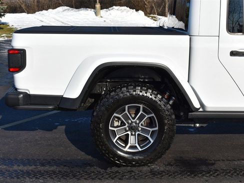 Used 2024 Jeep Gladiator Mojave image 6