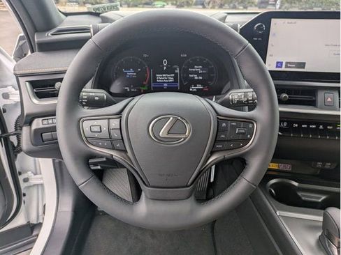 New 2026 Lexus UX 300h AWD image 15