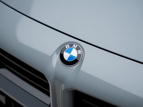 Used 2026 BMW M2 w/ Lighting Package RWD image 13