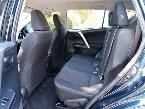 Used 2017 Toyota RAV4 LE image 12