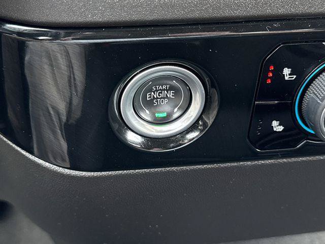 Used 2024 Chevrolet Silverado 1500 LT AWD/4WD image 9