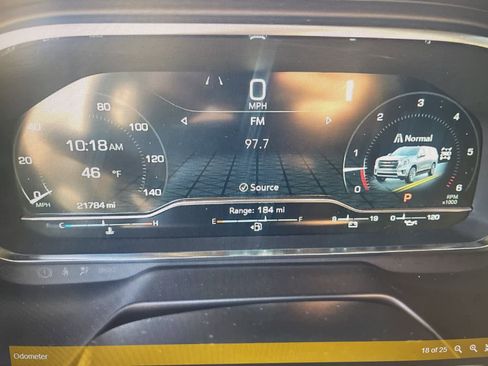 Used 2024 GMC Yukon AT4 w/ Technology Package image 14