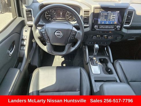 Used 2024 Nissan Frontier SL w/ Technology Package RWD image 15