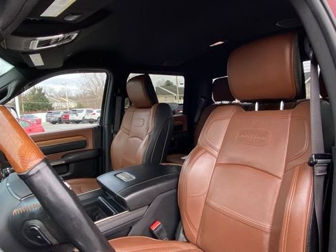 Used 2019 RAM 2500 Limited image 14