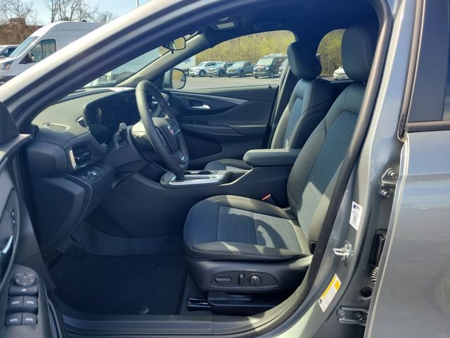 New 2026 Buick Envista Sport Touring w/ Convenience I Package FWD image 16