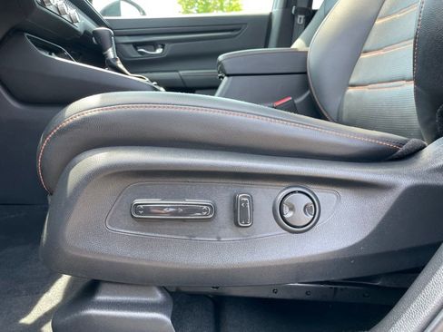 Certified 2025 Honda CR-V Sport-L image 24