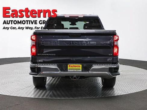 Used 2023 Chevrolet Silverado 1500 LT AWD/4WD image 6