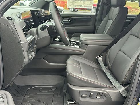 New 2026 Chevrolet Suburban RST w/ Comfort Package image 13
