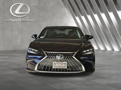 Certified 2022 Lexus ES 350 Ultra Luxury image 7