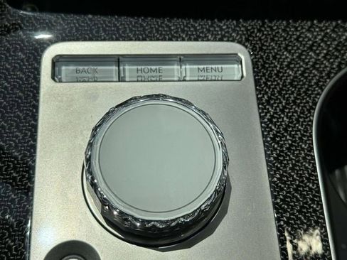 Used 2025 Genesis GV80 3.5T e-SC image 31