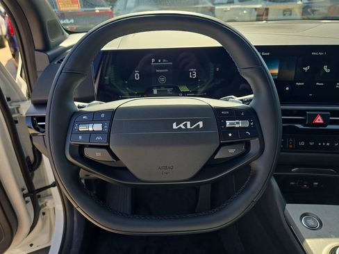 New 2026 Kia Sportage X-Line AWD/4WD image 30