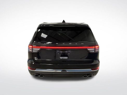 Used 2025 Lincoln Aviator Reserve image 15