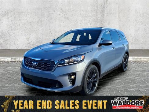 Used 2020 Kia Sorento EX image 5