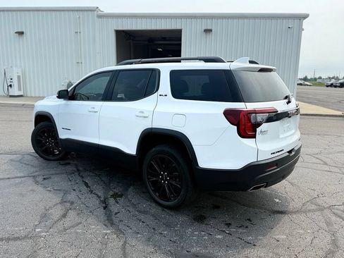 Used 2022 GMC Acadia SLE w/ Driver Convenience Package AWD/4WD image 3