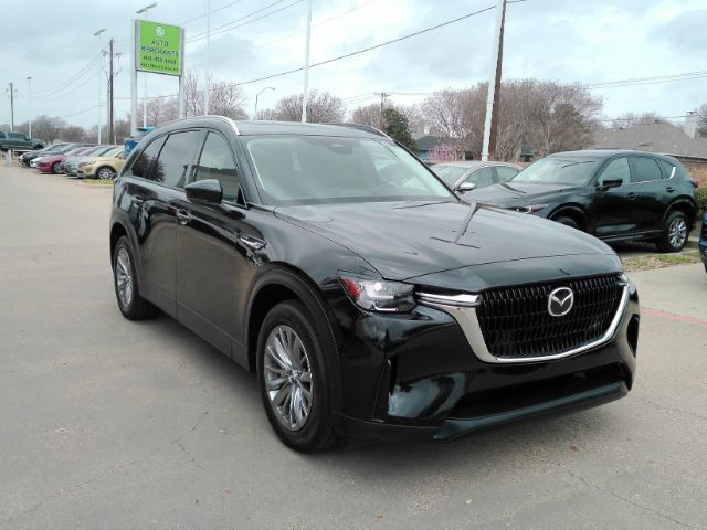 Used 2024 MAZDA CX-90 Plug-In Hybrid w/ Preferred AWD/4WD image 4