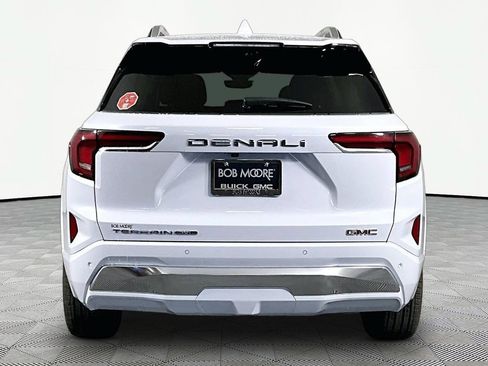 New 2026 GMC Terrain Denali w/ LPO, Floor Liner Package AWD/4WD image 5