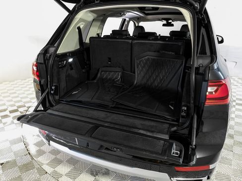 Used 2021 BMW X7 xDrive40i w/ Cold Weather Package AWD/4WD image 64