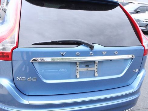 Used 2015 Volvo XC60 T5 Platinum image 5