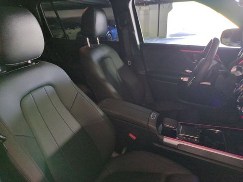 Used 2023 Mercedes-Benz EQB 300 4MATIC image 20