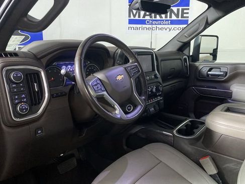 Used 2022 Chevrolet Silverado 2500 LTZ w/ LTZ Premium Package image 15