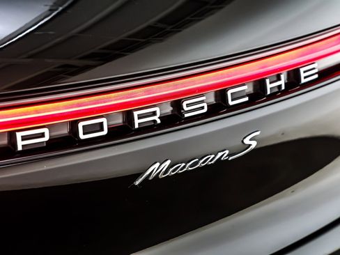 Used 2020 Porsche Macan S image 10