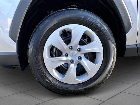 Certified 2025 Toyota RAV4 LE image 9