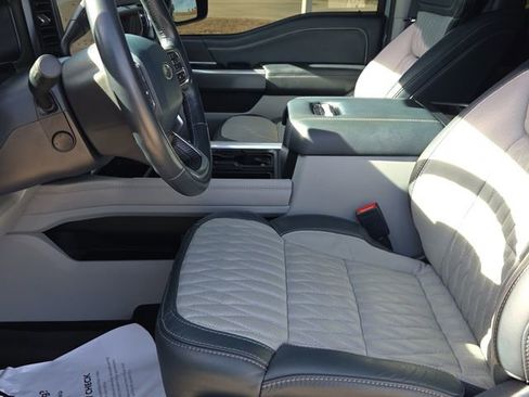 Used 2024 Ford F450 Limited w/ FX4 Off-Road Package image 19