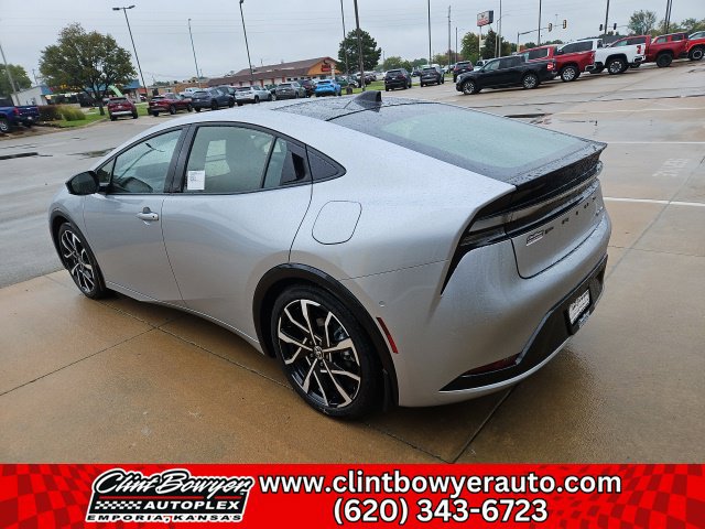 New 2026 Toyota Prius Plug-In Hybrid w/ Limited Premium Package FWD image 5