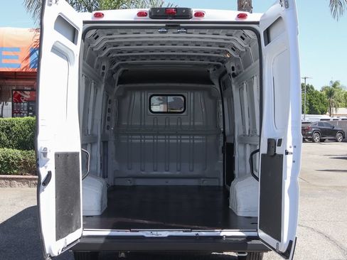 Used 2024 RAM ProMaster 3500 FWD image 8