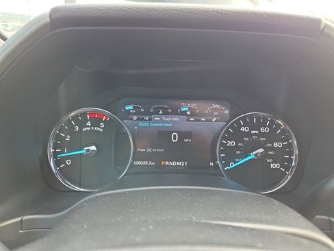 Used 2019 Ford F250 Lariat w/ Lariat Ultimate Package AWD/4WD image 23