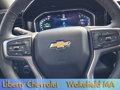 Used 2025 Chevrolet Silverado 1500 LT AWD/4WD image 34