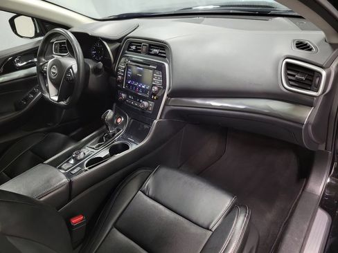 Used 2023 Nissan Maxima SL FWD image 24