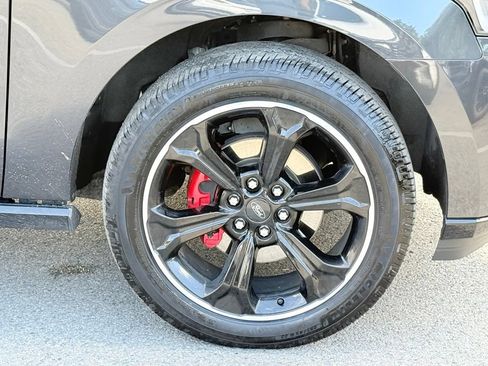 Used 2023 Ford Expedition Limited AWD/4WD image 12
