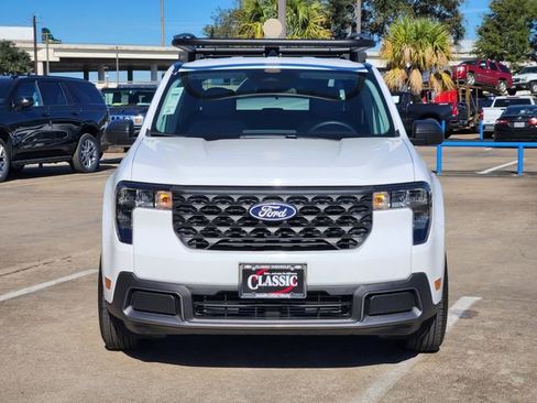 Used 2025 Ford Maverick XLT w/ Equipment Group 302A image 2