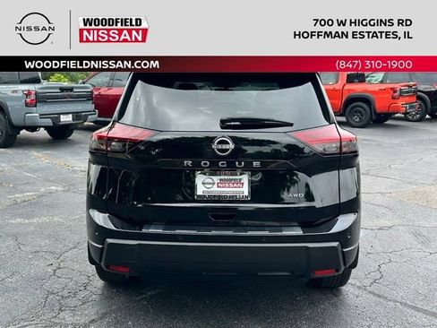 Certified 2025 Nissan Rogue SV AWD/4WD image 5