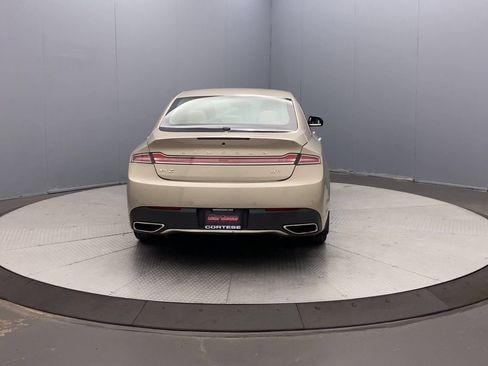 Used 2017 Lincoln MKZ Select w/ Select Plus Package FWD image 4
