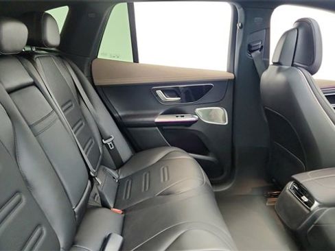 Used 2024 Mercedes-Benz EQE AMG 4MATIC SUV image 25