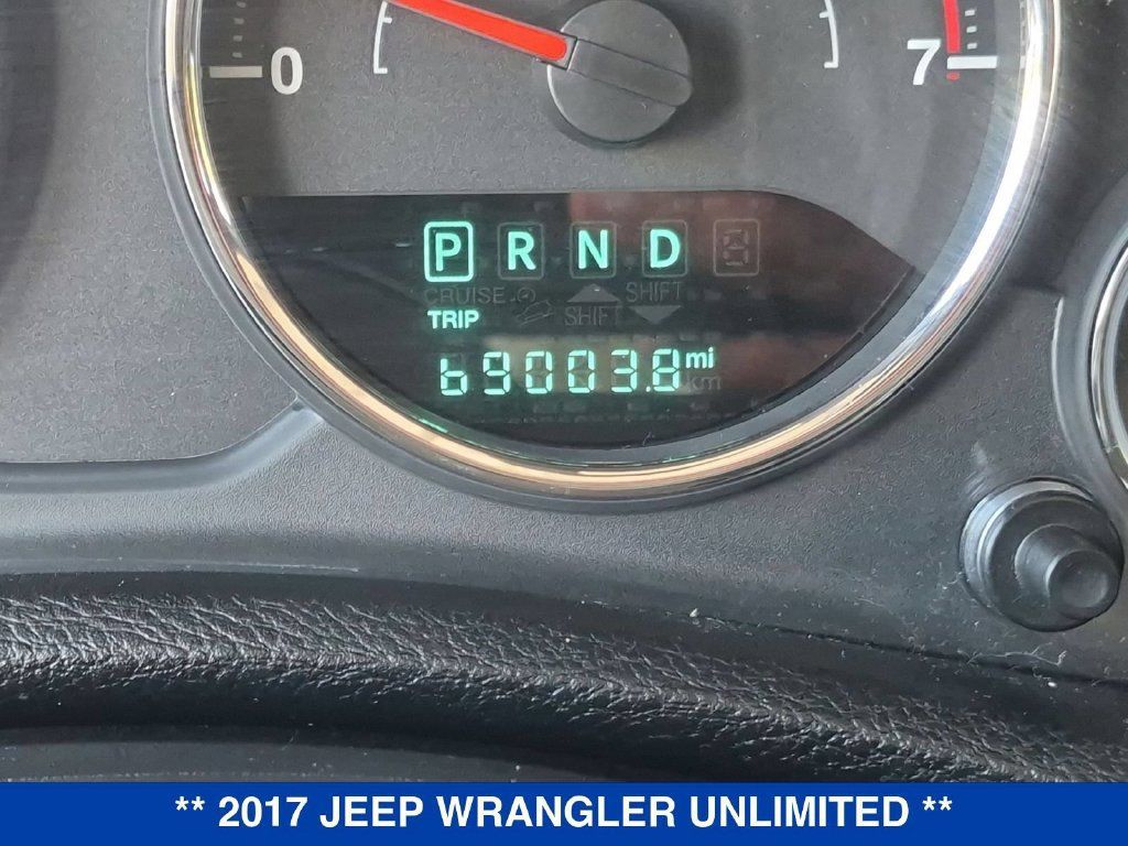 Used 2017 Jeep Wrangler Unlimited Sport w/ Quick Order Package 24S AWD/4WD image 21