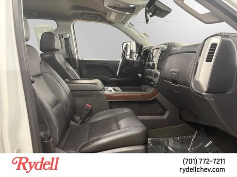 Used 2018 GMC Sierra 1500 SLT AWD/4WD image 16