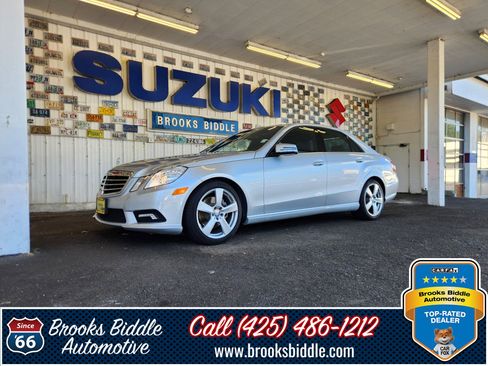 Used 2011 Mercedes-Benz E 350 Sedan image 1