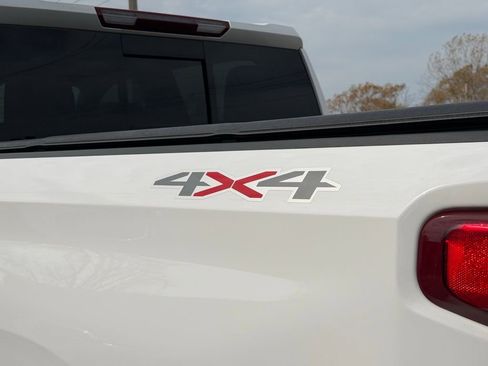 Used 2022 Chevrolet Silverado 1500 RST w/ Redline Edition image 15