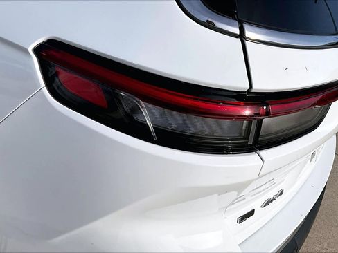 Used 2022 Jeep Grand Cherokee L Limited w/ Luxury Tech Group II image 30